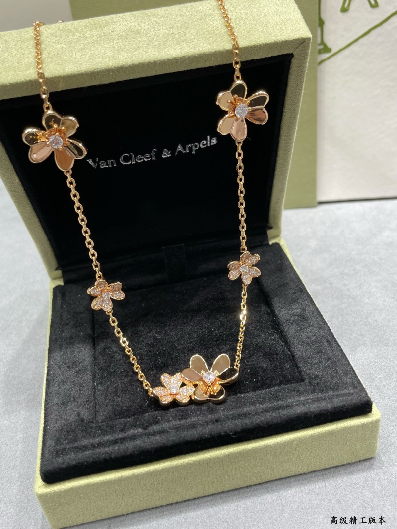Vca Necklaces